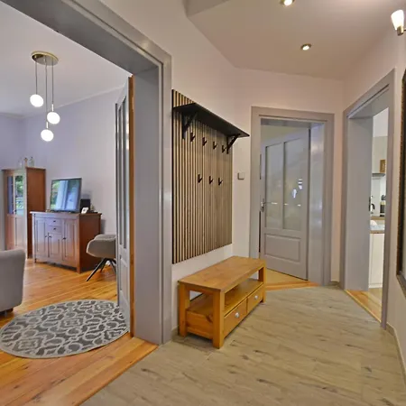Apartamento Sunset - Klimatyczne I Przestronne Mieszkanie Przy Parku Chopina Świnoujście